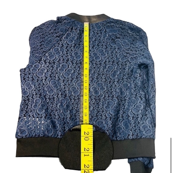 NWOT Stella & Dot Blue Downtown Lace/Faux Leather Bomber Jacket (L) - Picture 11 of 15